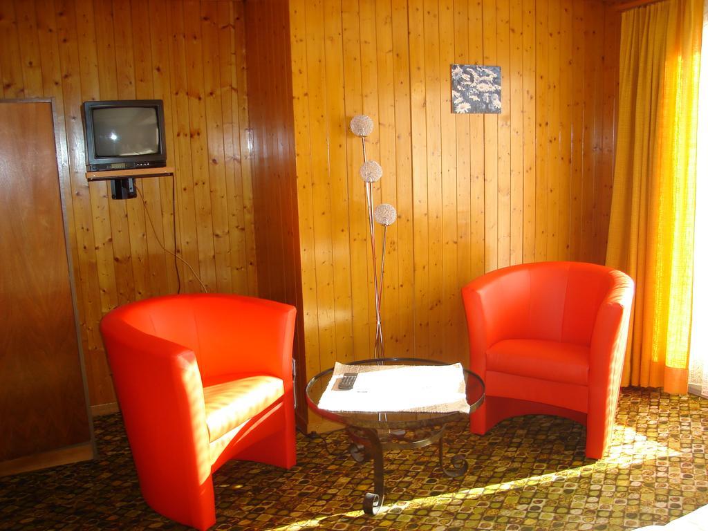 Hotel Milan B&B Ringgenberg Buitenkant foto