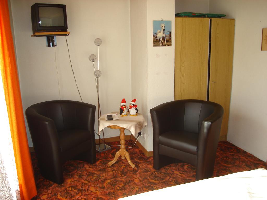 Hotel Milan B&B Ringgenberg Kamer foto