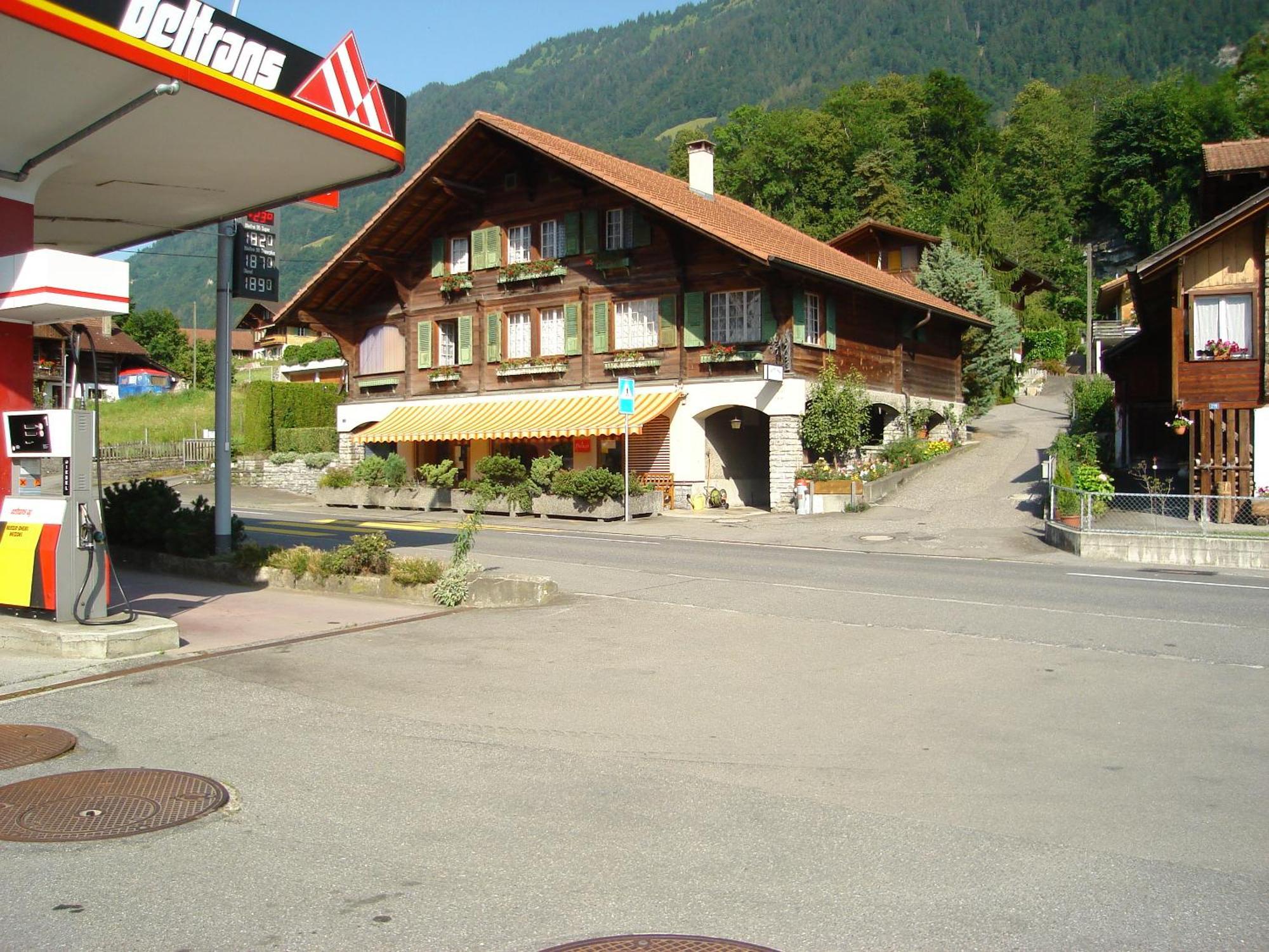 Hotel Milan B&B Ringgenberg Buitenkant foto